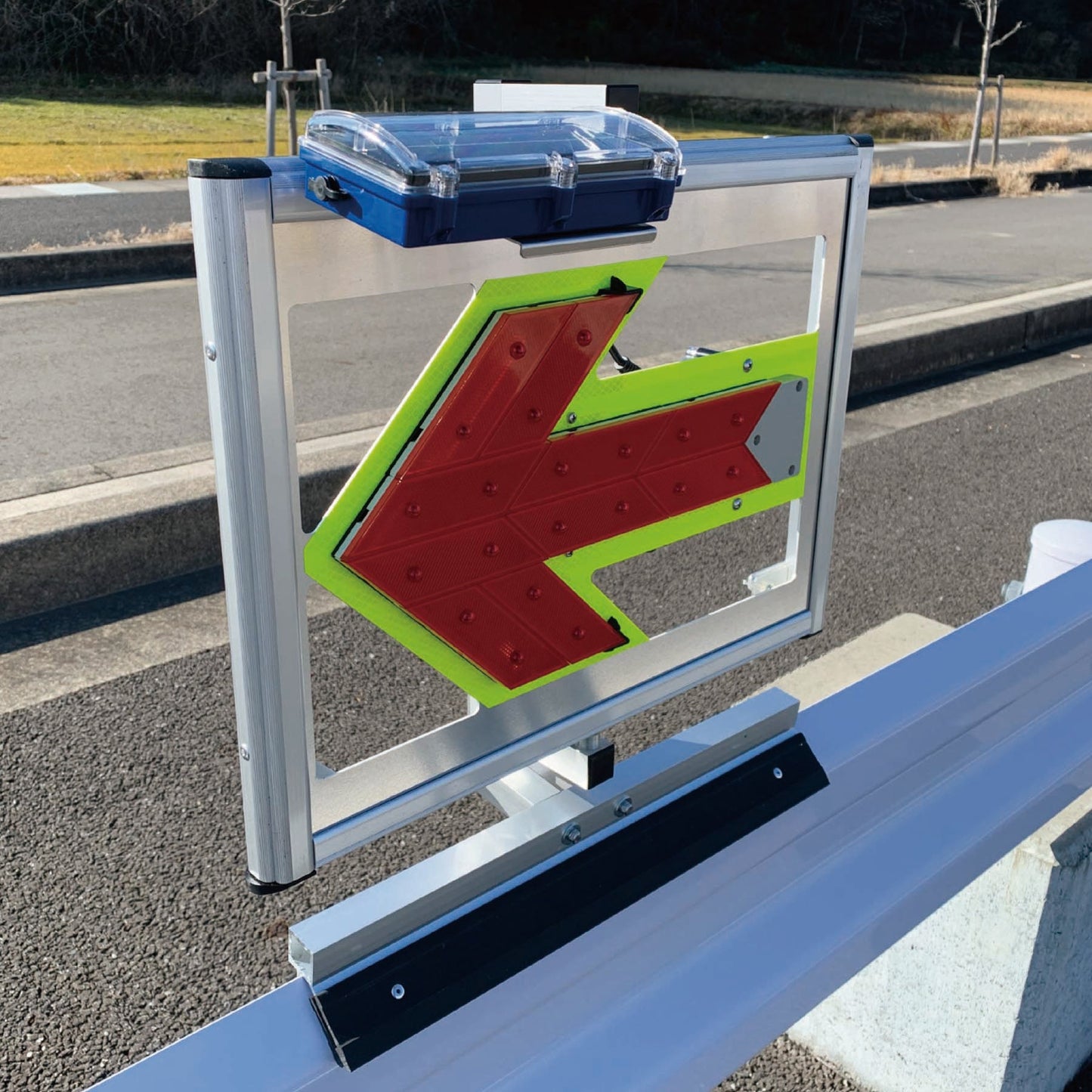 GR差替式LEDハイブリッドアロー 570×500×160mm