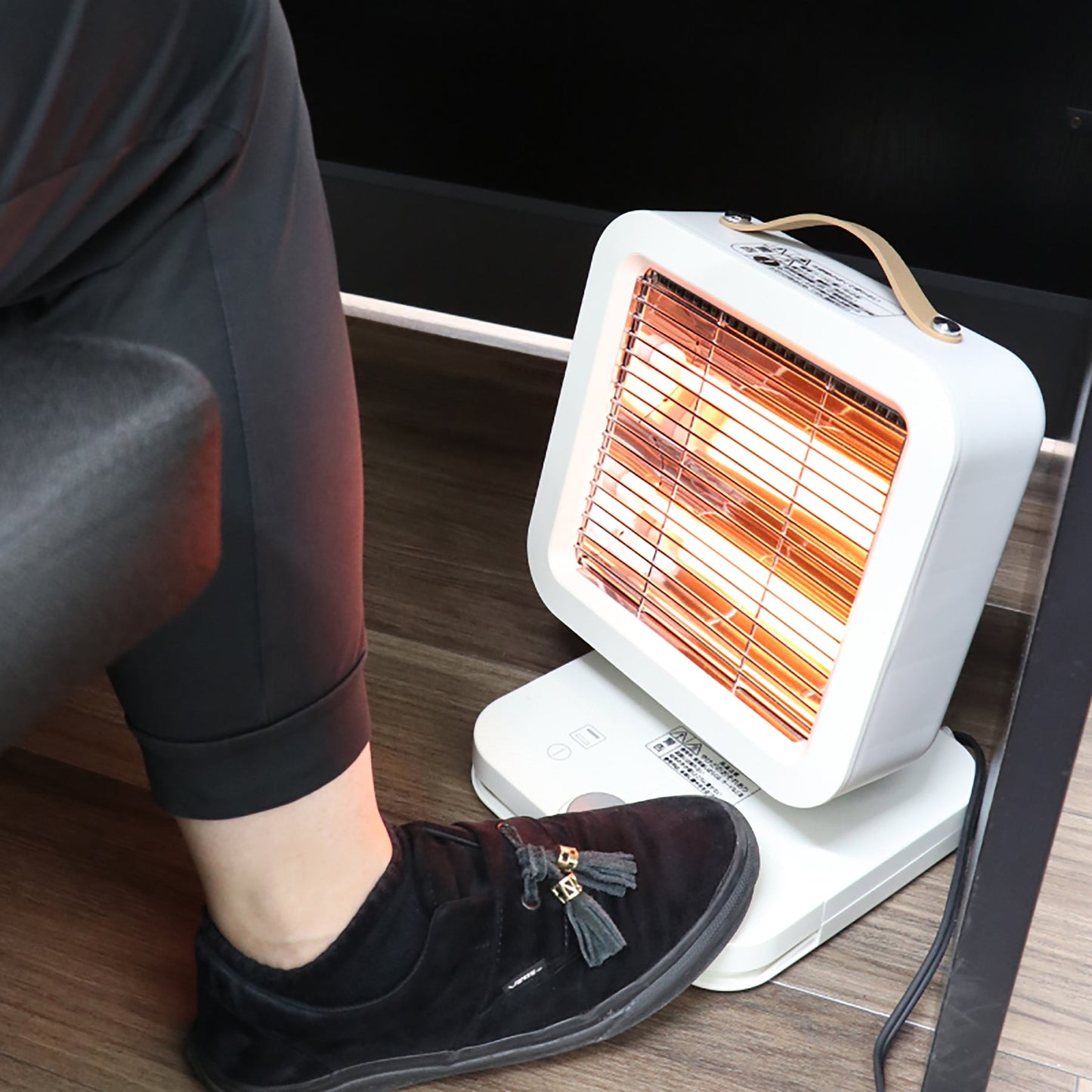 足踏みスイッチヒーター HDL-5826