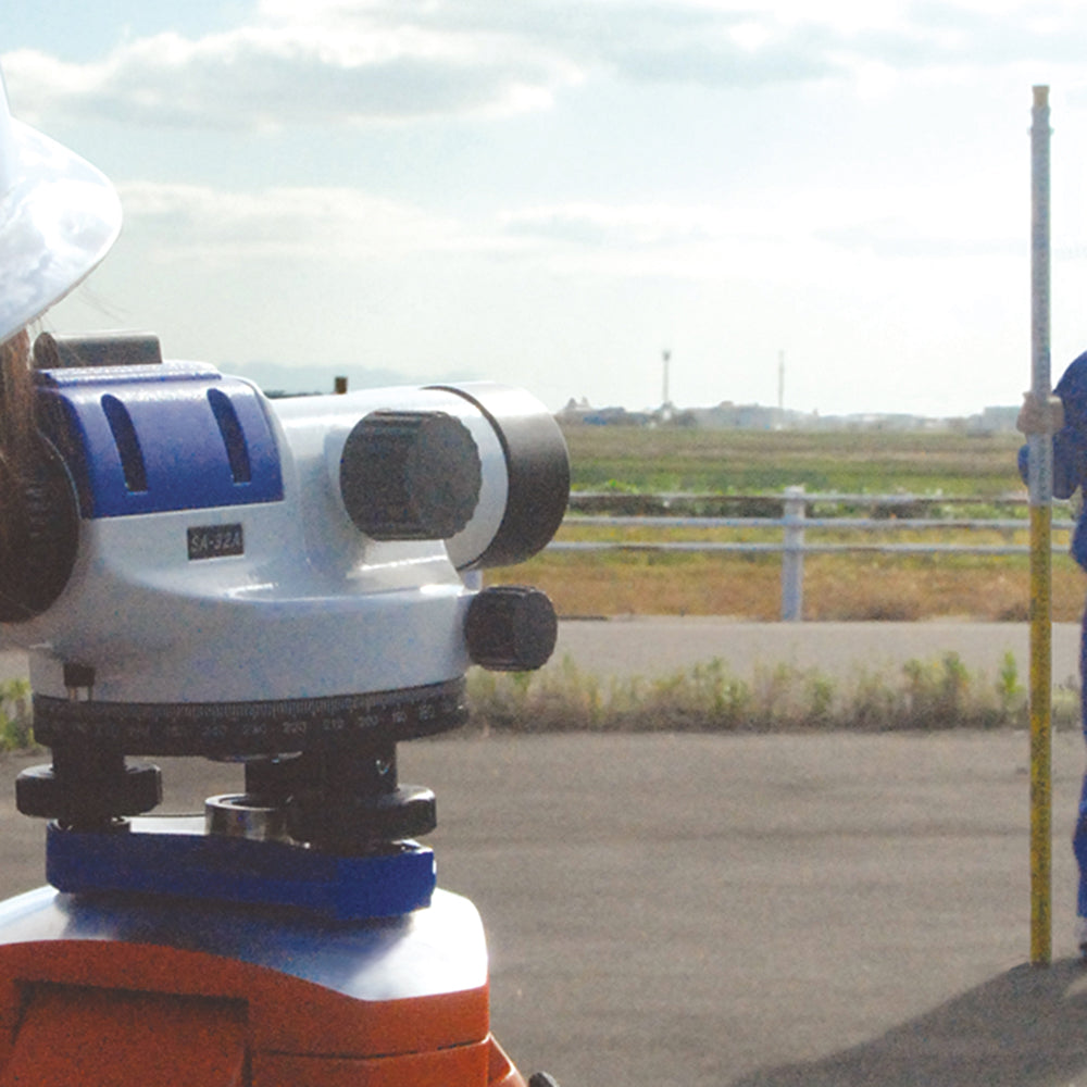 三脚 平面脚頭式