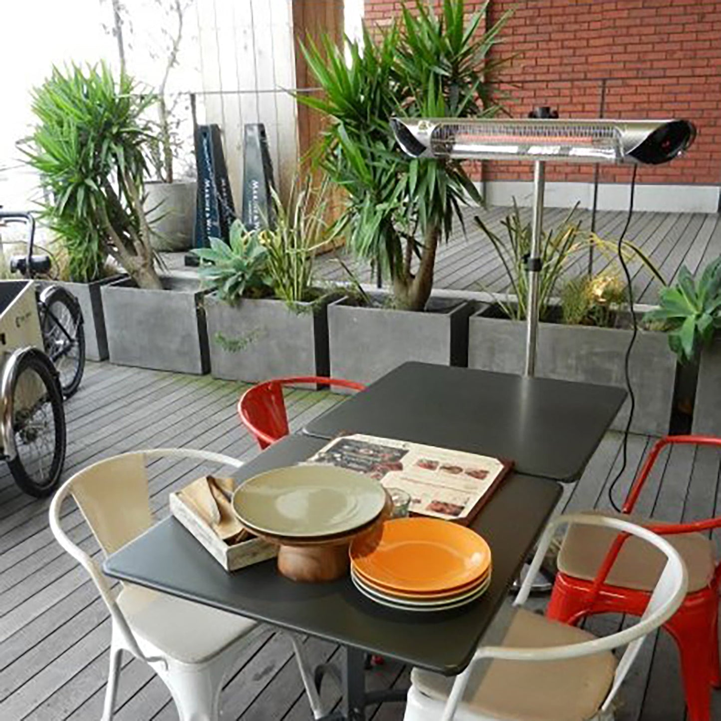 コンフォーペガサス・黒・スタンド付オプション(横向き取付用)