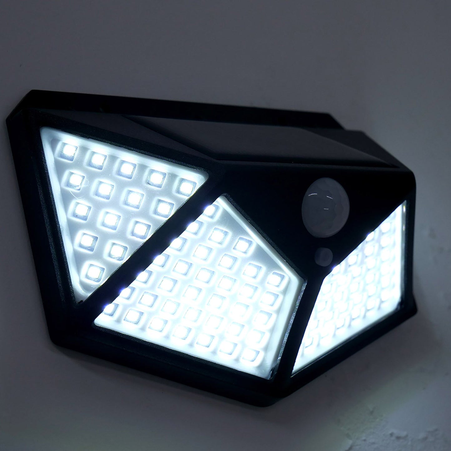 100LEDソーラー充電センサーライトLED HCDL-100LSLD-LED