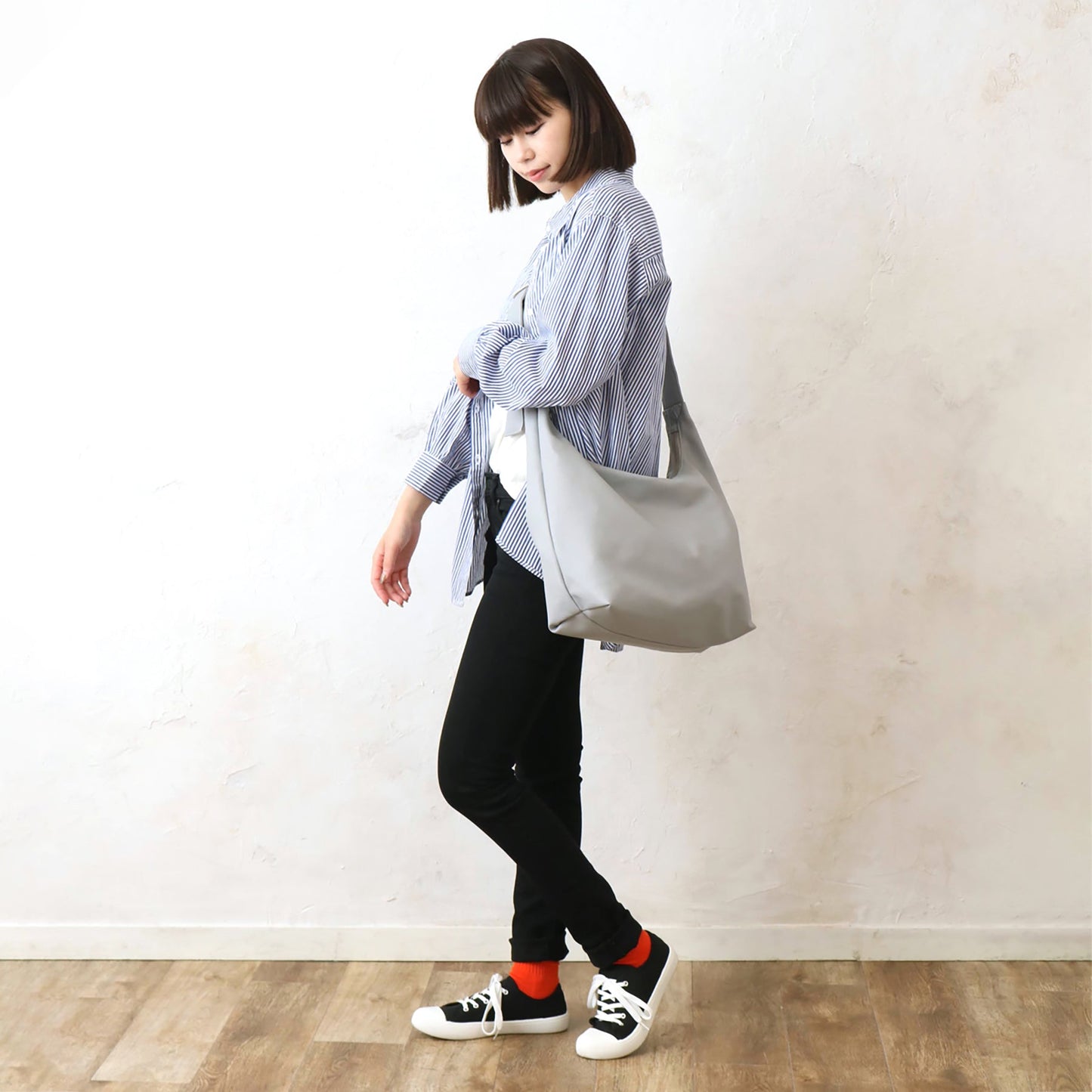 ソフトラウンド肩かるワンショルダー_DGY