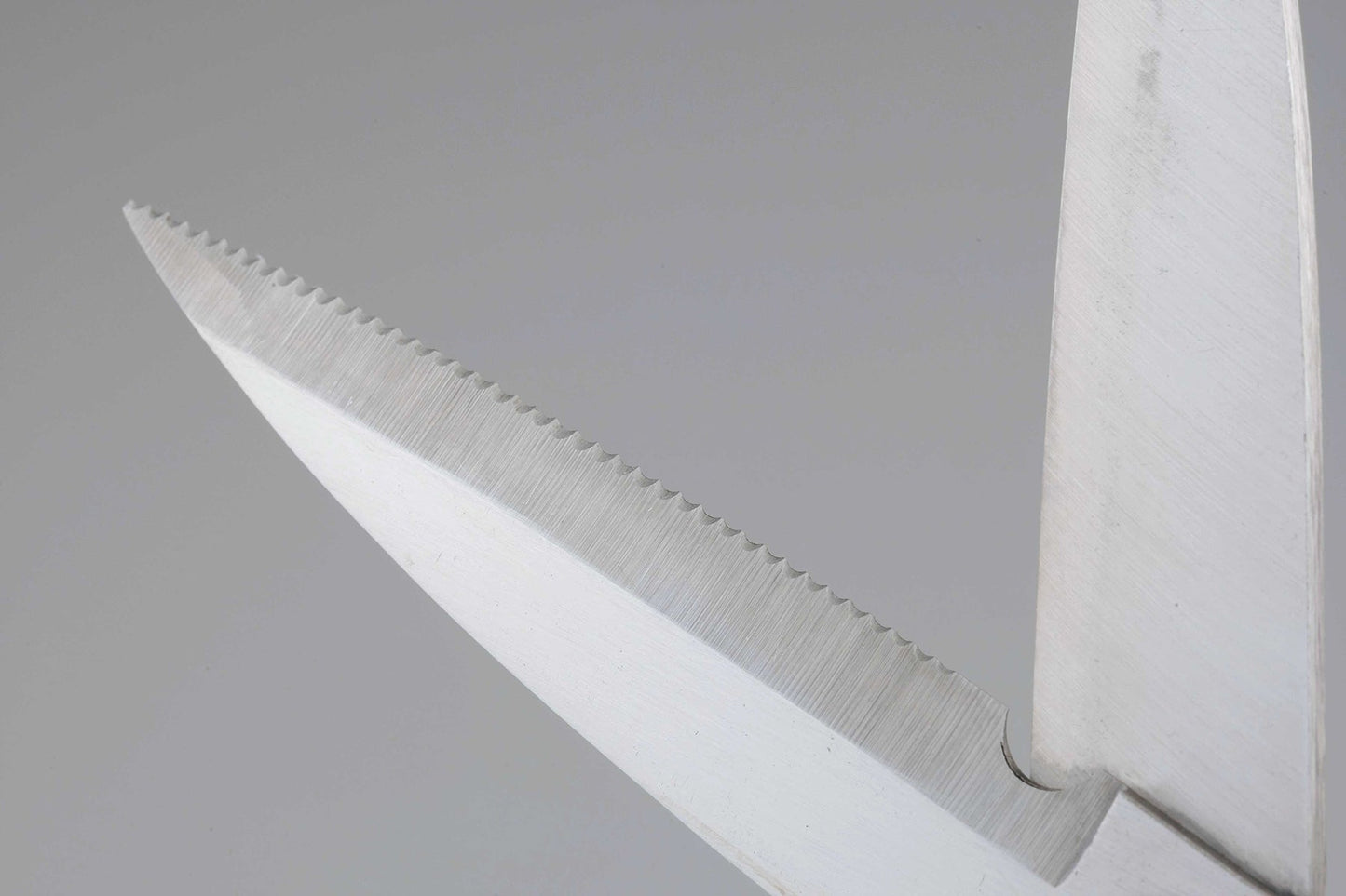 ギザ刃でラクラク!刈込ハサミ