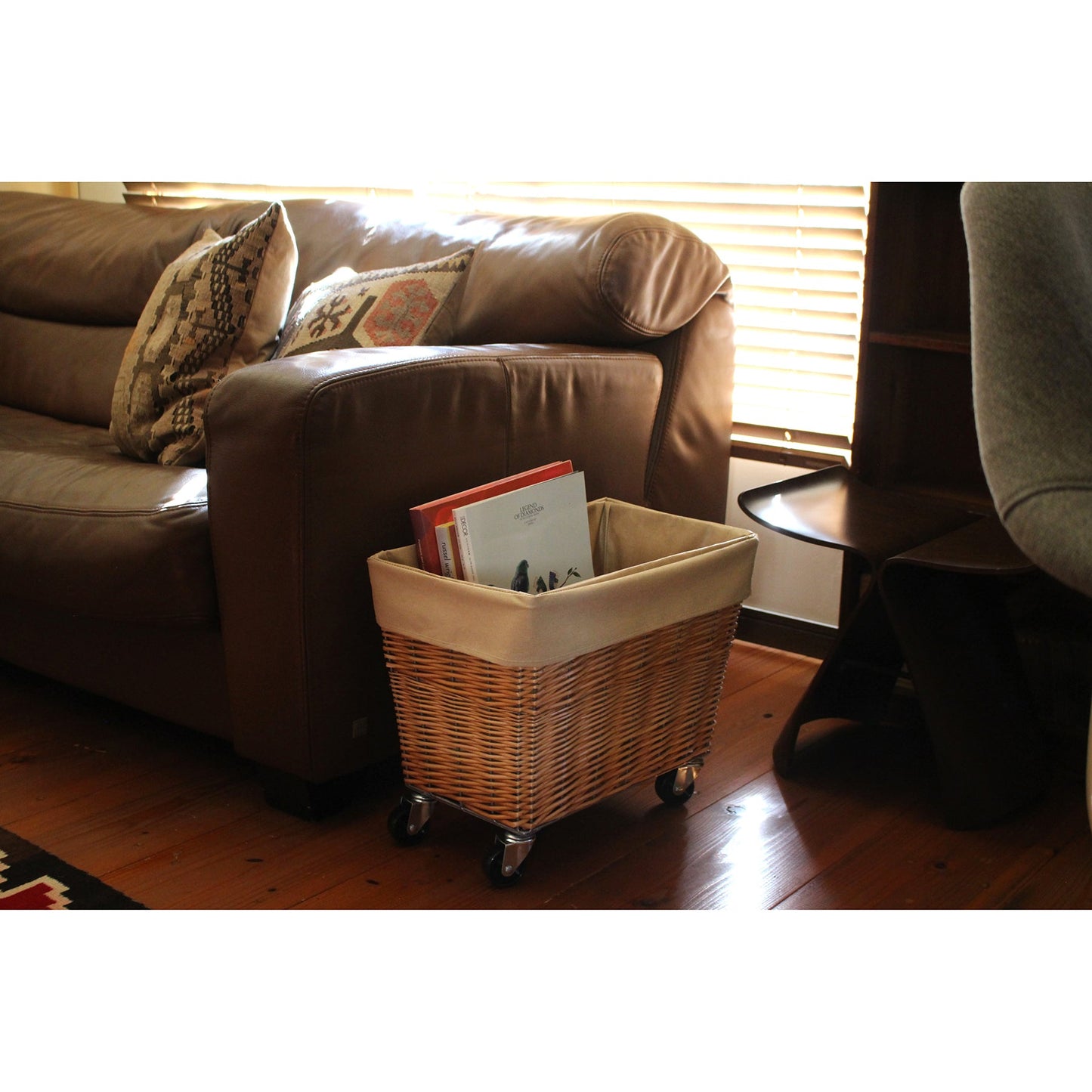 WILLOW LAUNDRY BASKET With CASTER 28L BE
