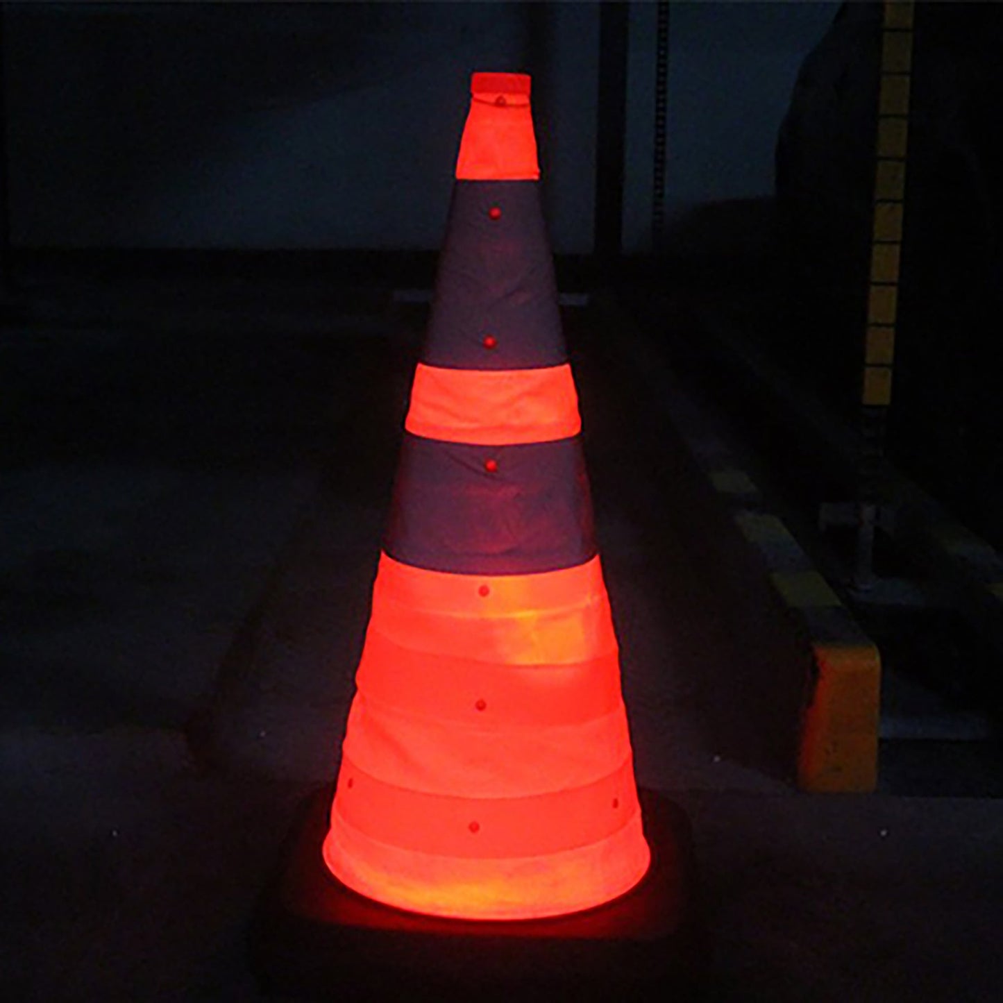 350x350x700mm LEDライトコーン(伸縮式/ウエイト付)