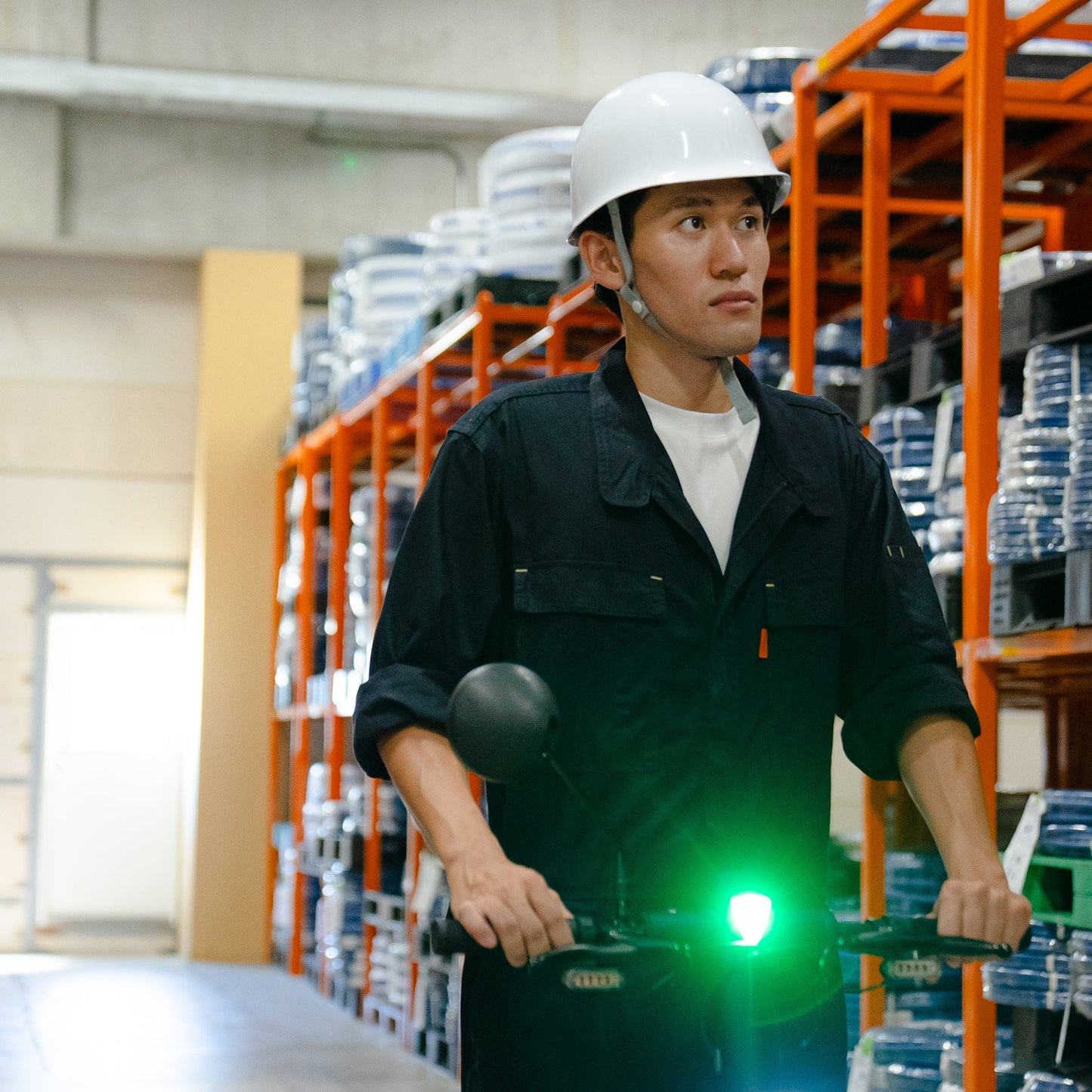 【法改正対応モデル】(公道・歩道走行可能)特定小型電動キックボード Meister F MF-EKRSA01RW-SB(ベージュ)