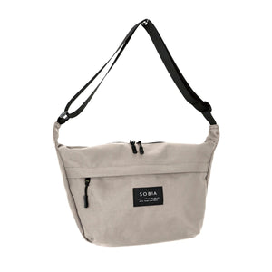 はっ水ナイロン舟形ラージショルダー LBE