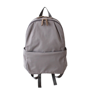 肩にやさしい軽量リュック GY