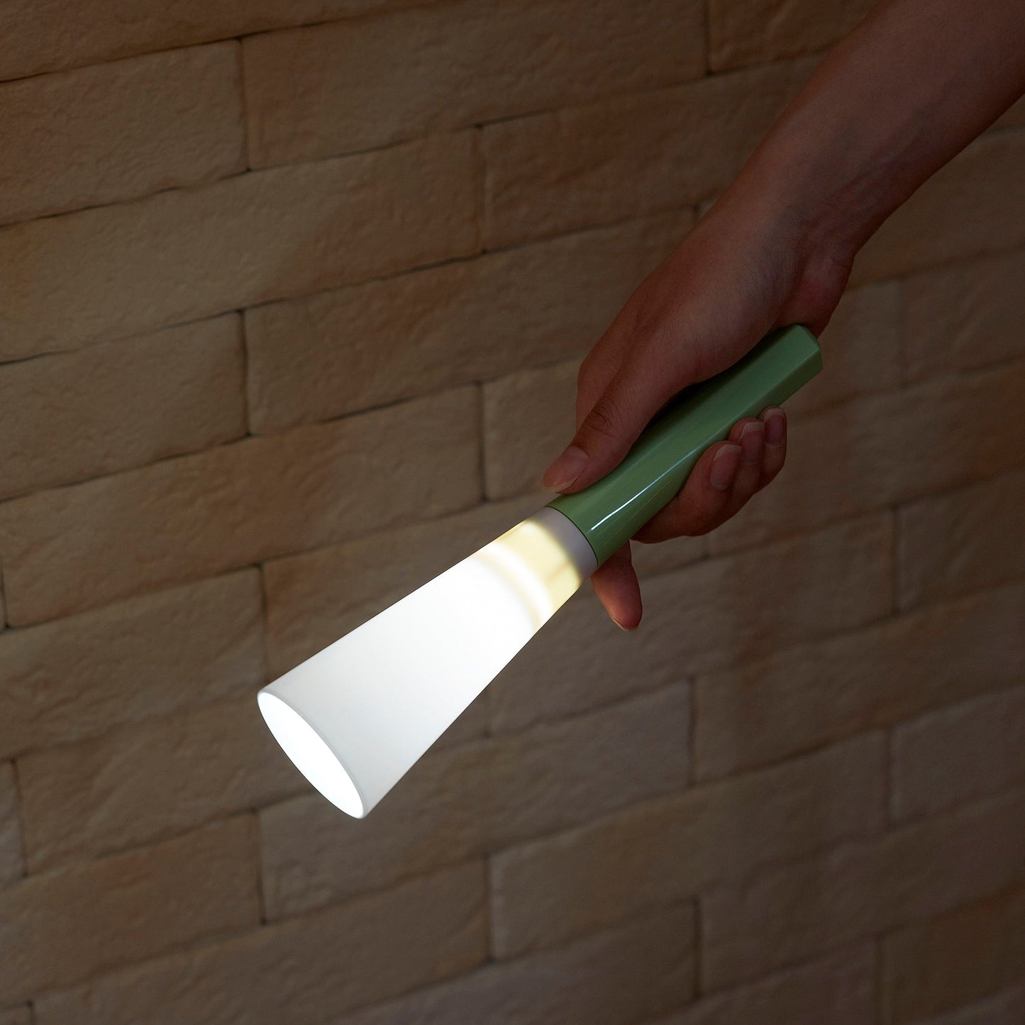 LEDのインテリア常備灯