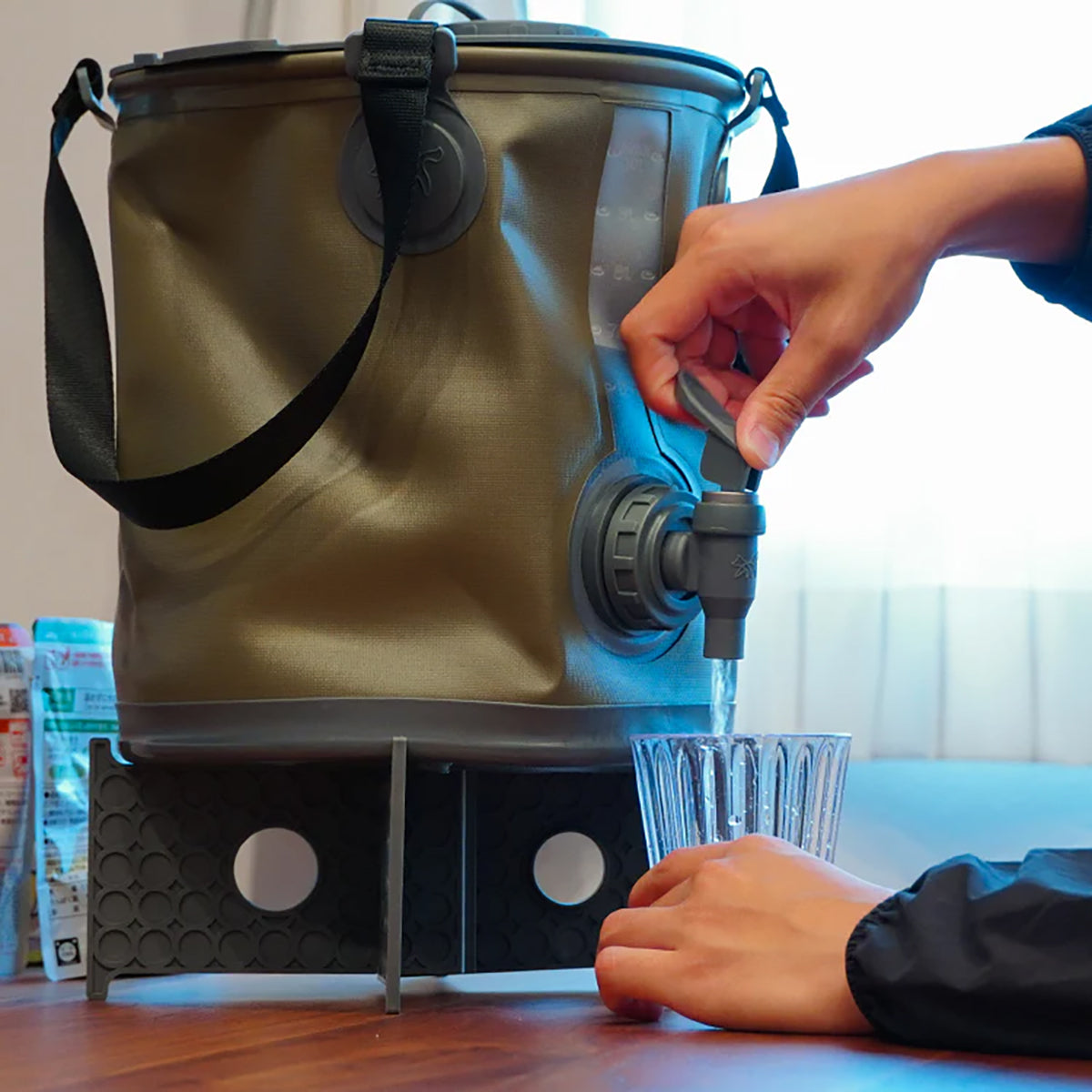 FUTURE FOX ウォータージャグ 10L 折りたたみ式 防災用品 ウォータータンク カーキ