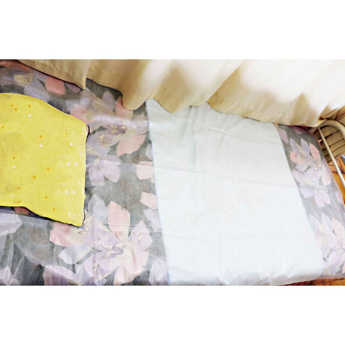 使い捨てシーツ 白 小 10枚入 150×100cm