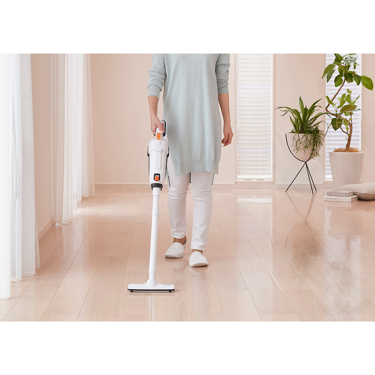 充電式スティッククリーナー ホワイト JCL108