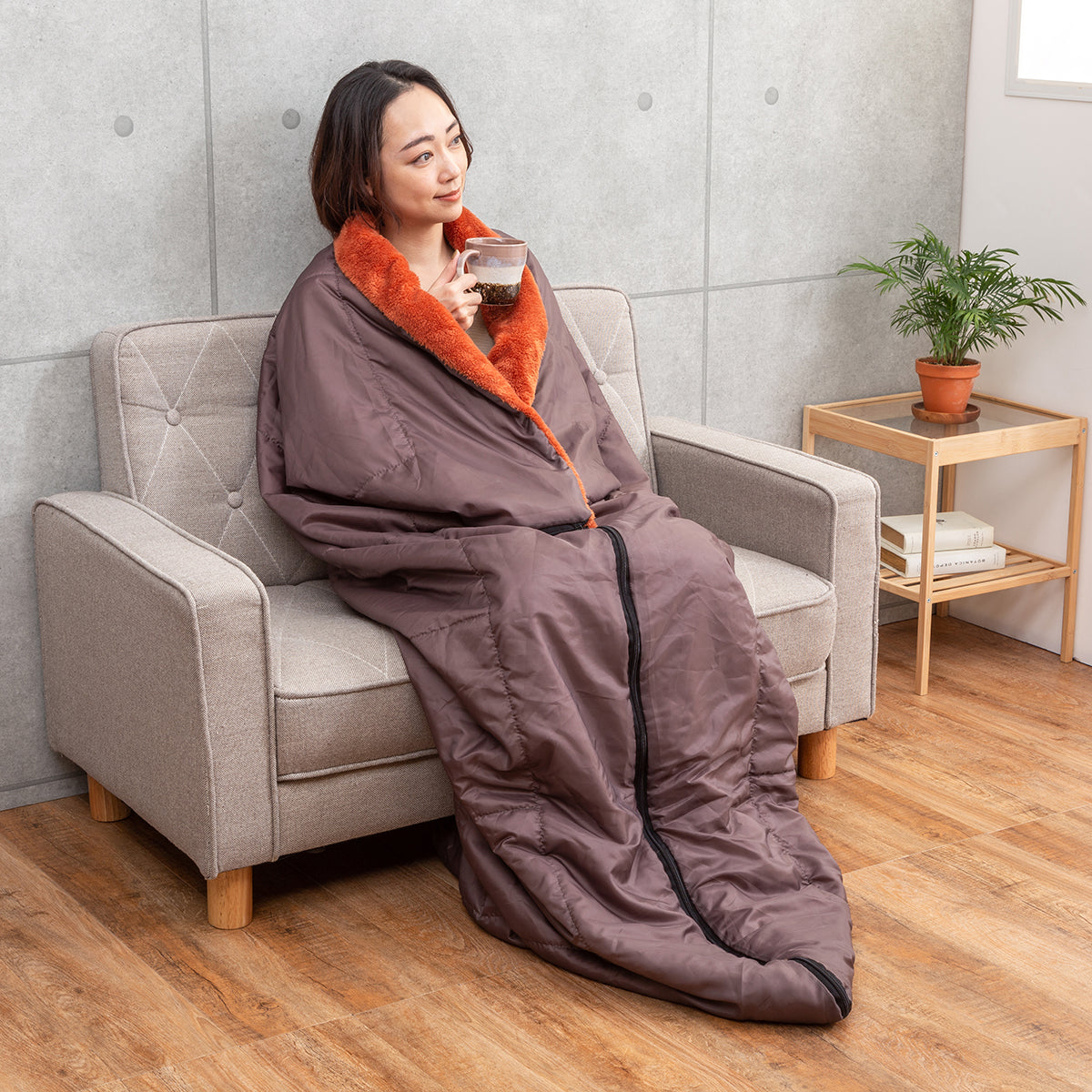 FLAME YARN 岩盤浴のような寝袋 収納カバー付き 170×190cm ブラウン