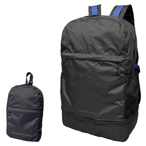 手のひらサイズになる折り畳みリュック ネイビー