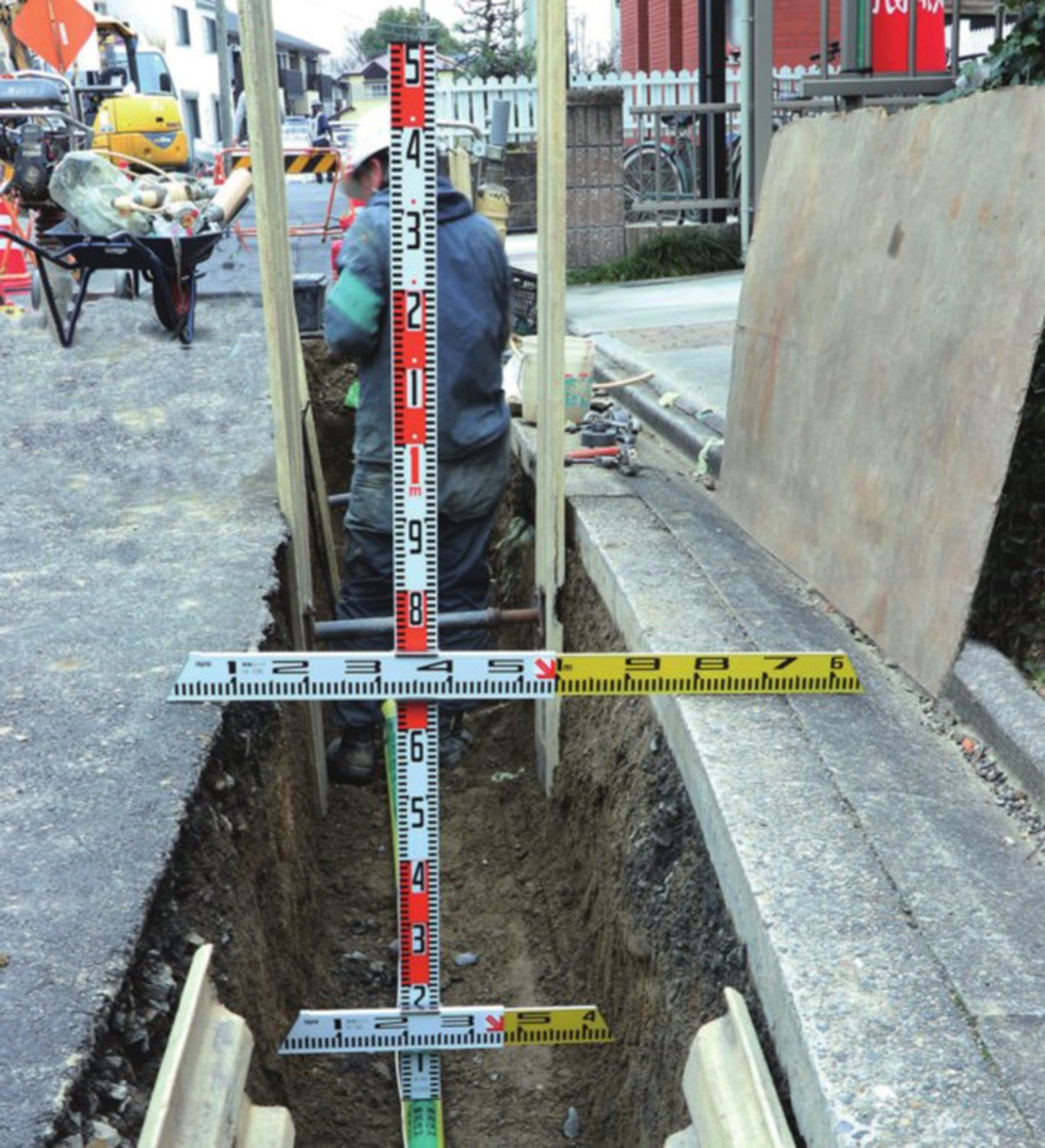 クロスロッド金具