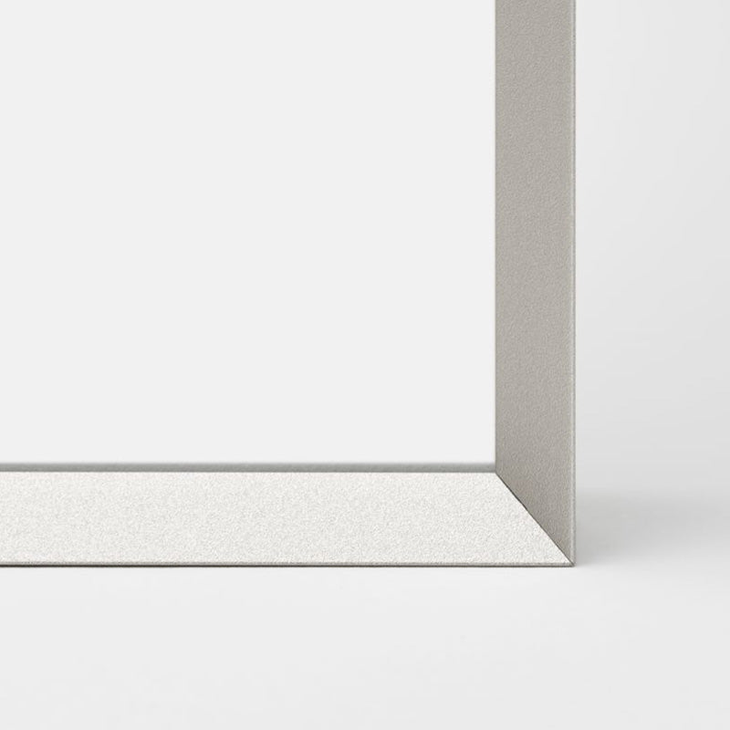 ALUMIUM SERIES 1　CUT　８０２ｘ６０２　マットシルバー　　屋内用