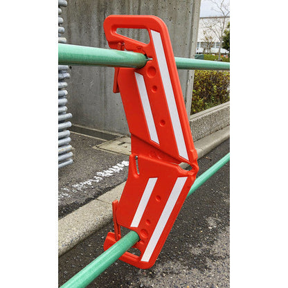 単管標識　シェブロンアイズ