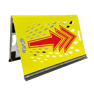 スプレッドアロー（トリプル）　矢印板