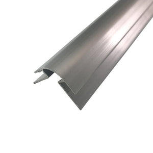 アルミ出隅ジョイナー　１０４５ＡＣ×２７３０　シルバー