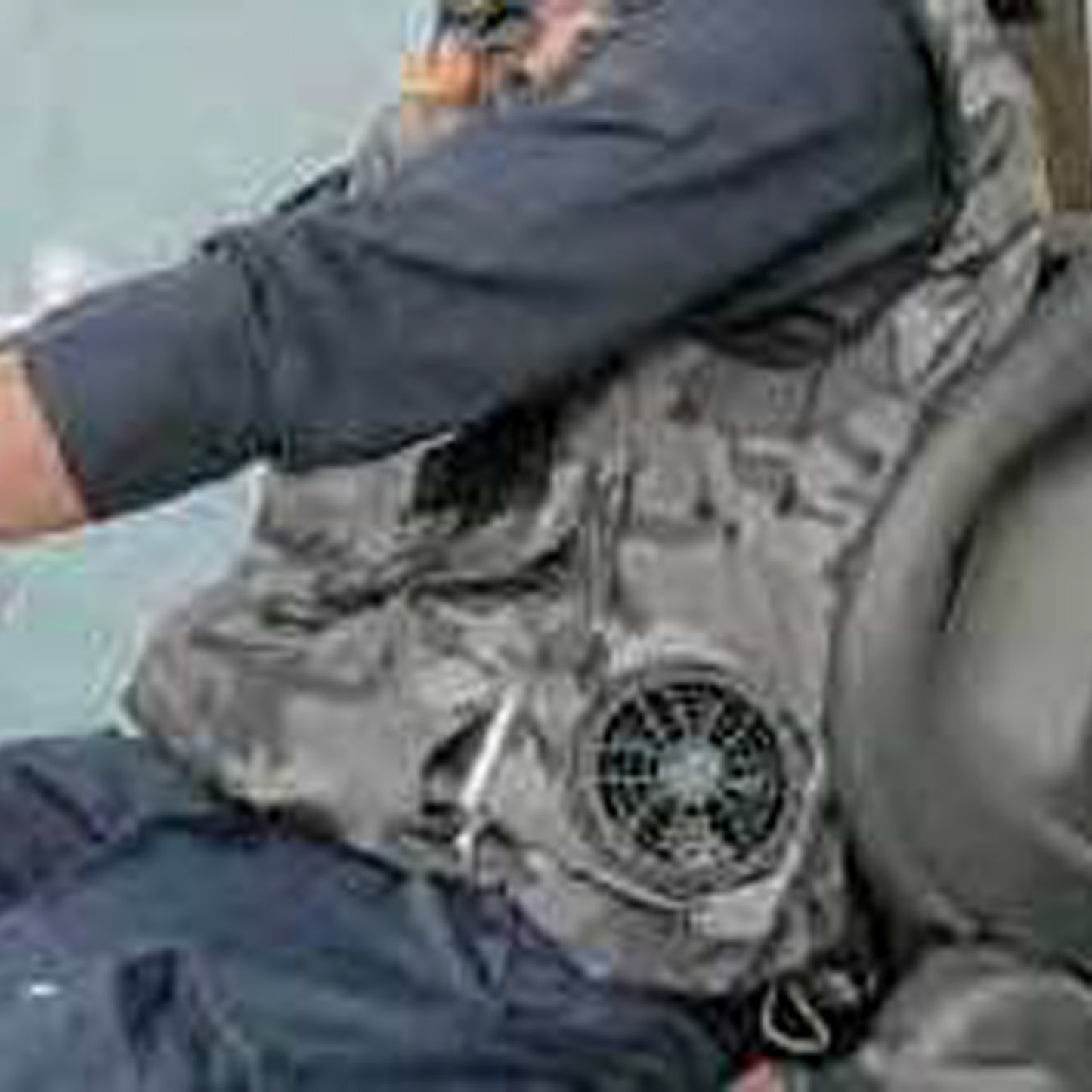 EFウエア　ベスト　AR4261　Air Revolution　エアレボリューション