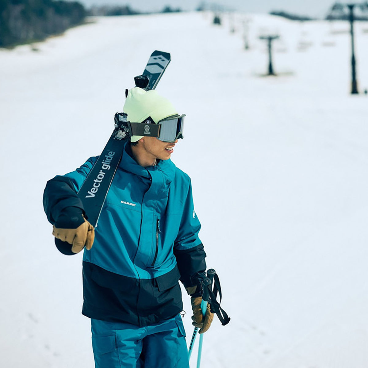 フォール ライン ハードシェル サーモ フーデッド ジャケット アジアン