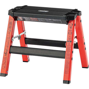 ステップスツール　レッド　ＰＣ－７０１ＲＤ