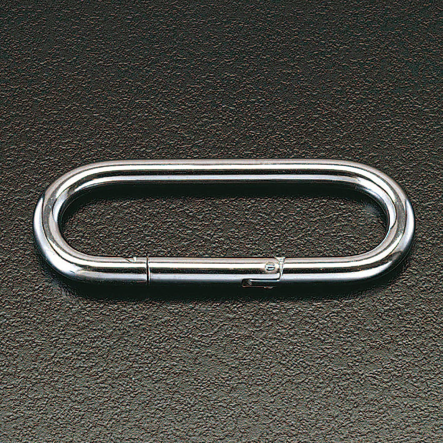 ６６．０ｘ１９．０ｘ　６．０ｍｍ　カラビナ（ステンレス製）