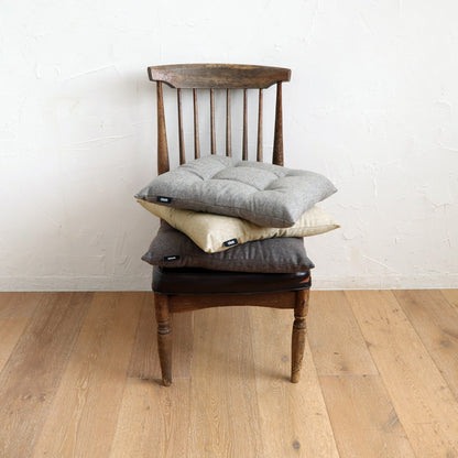 ウール　クッション　ＭＹＳ　ＳＥＡＴ　ＣＵＳＨＩＯＮ　－ＲＥ：ＷＯＯＬ－Ｂｒｏｗｎ