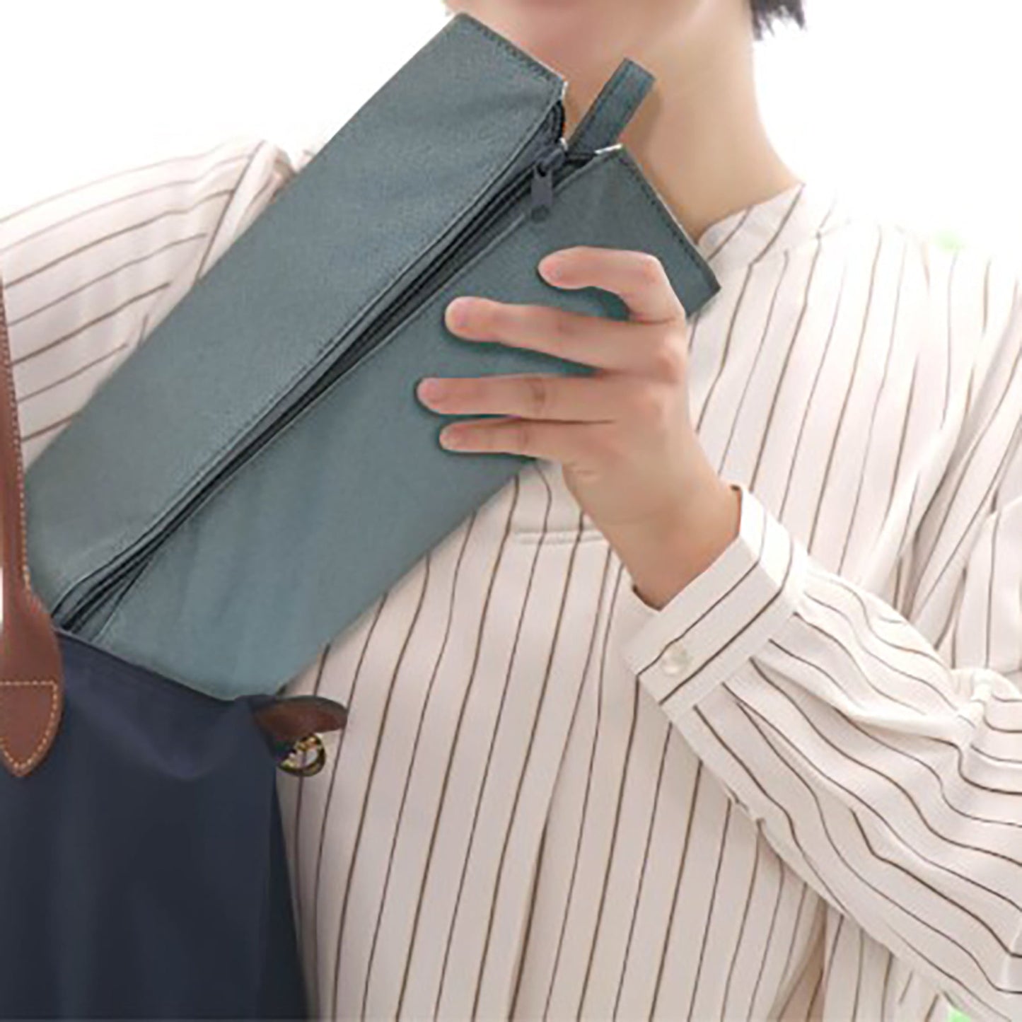 ヘアアイロン専用耐熱ポーチ　グレー