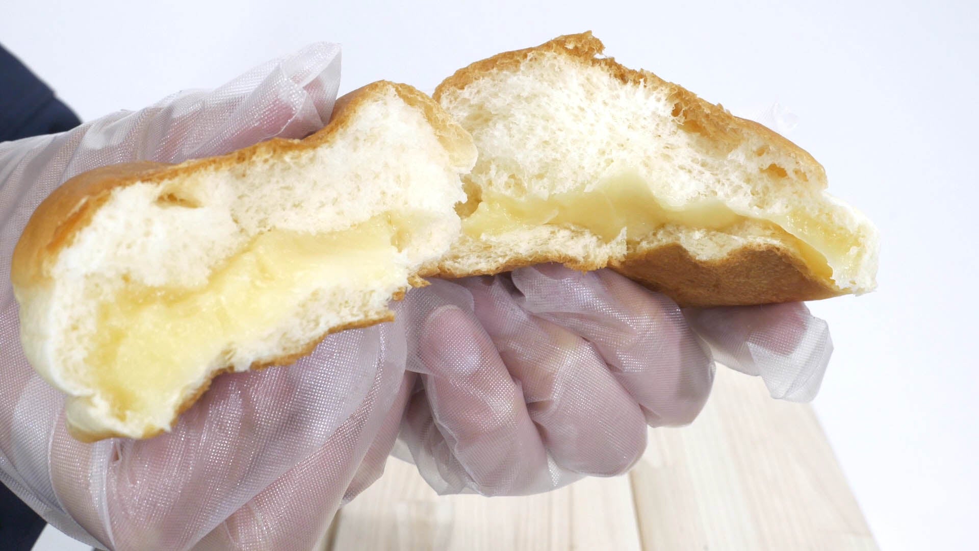 ロングクリームパン