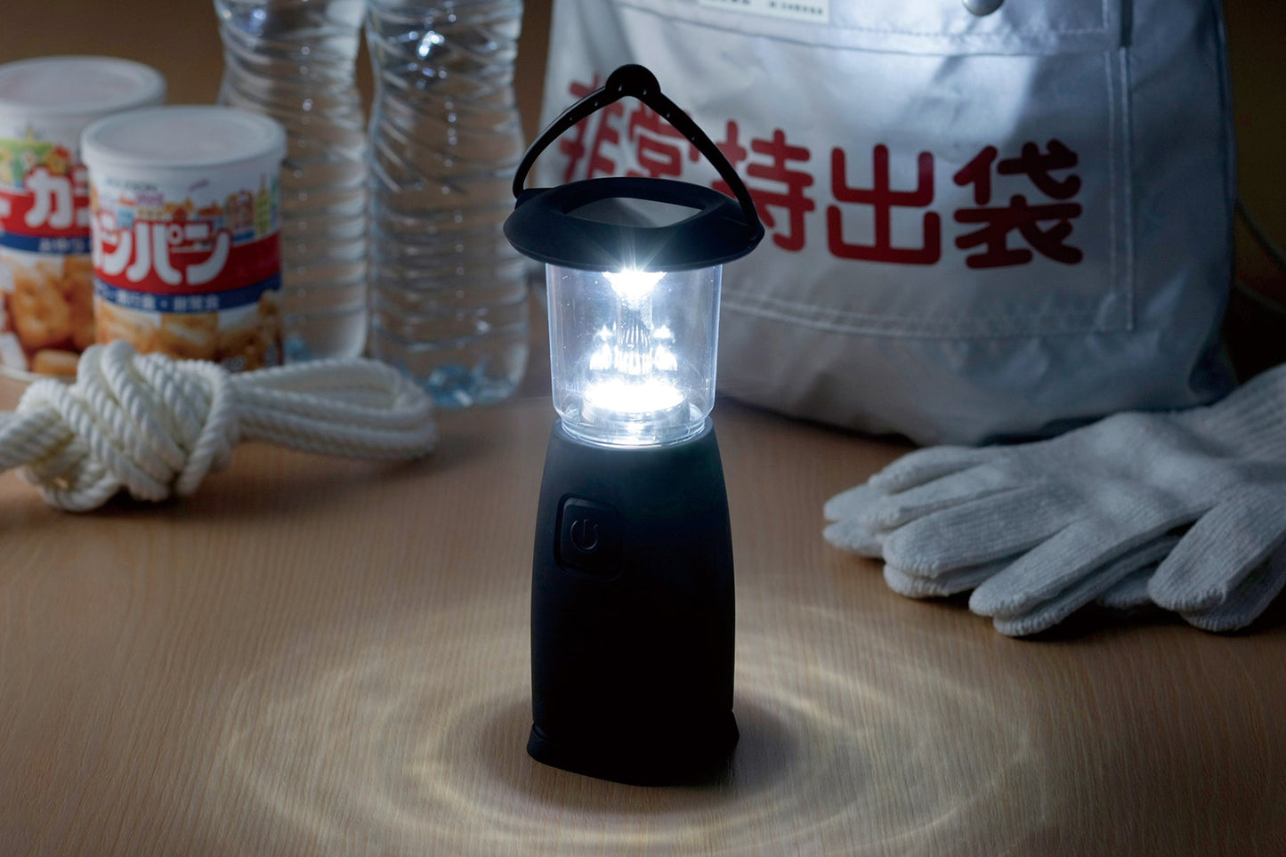 電池のいらない　６ＬＥＤランタン