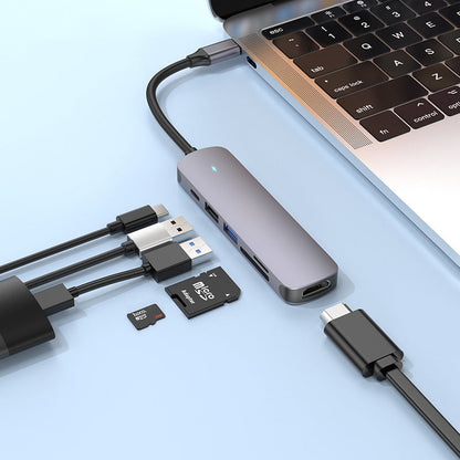 ６ｉｎ１　ＵＳＢ－Ｃ　ＨＵＢ（グレー）