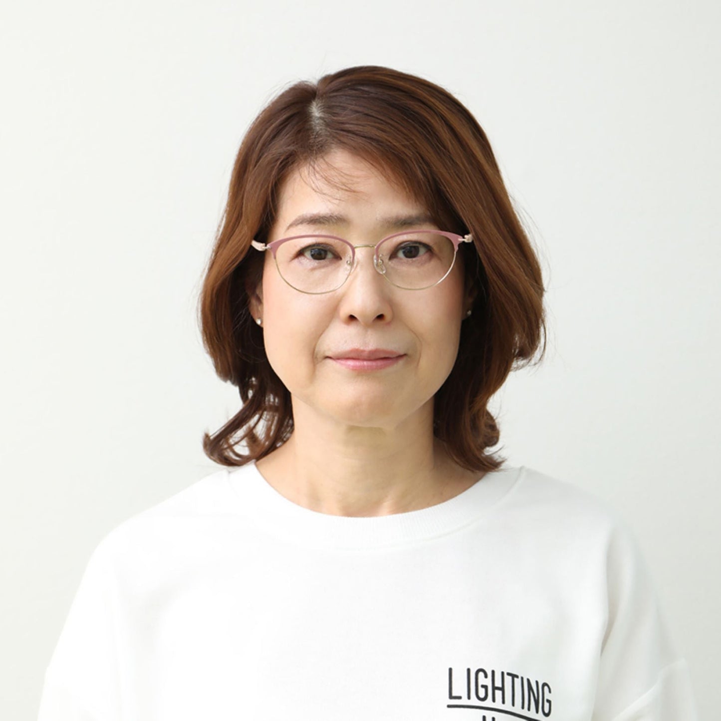ピントグラス　老眼鏡　ＰＧ－７０９　ＰＫ／Ｔ　中度　男女兼用　軽量