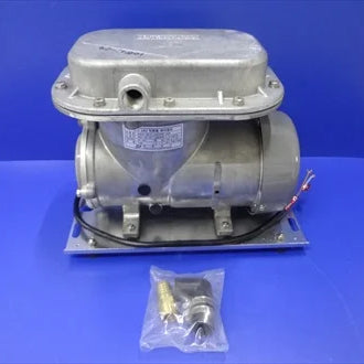 エアーポンプ　ＤＣ２４Ｖ　ＭＡ２４－１００Ｍ