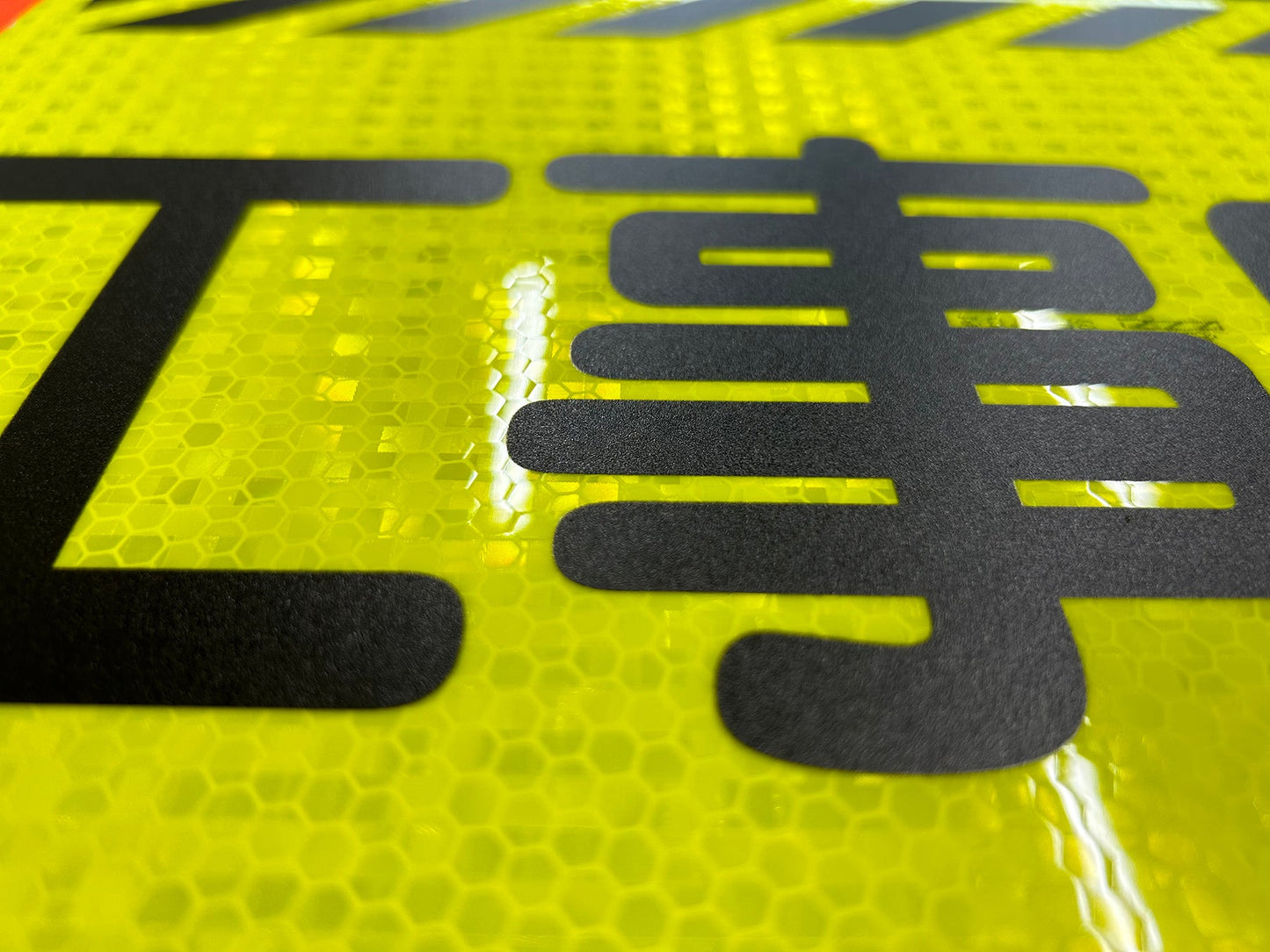 ニューコーンサイン蛍光イエロー　ウサギ　飛び出し注意　ＣＳＹ－Ｕ１０