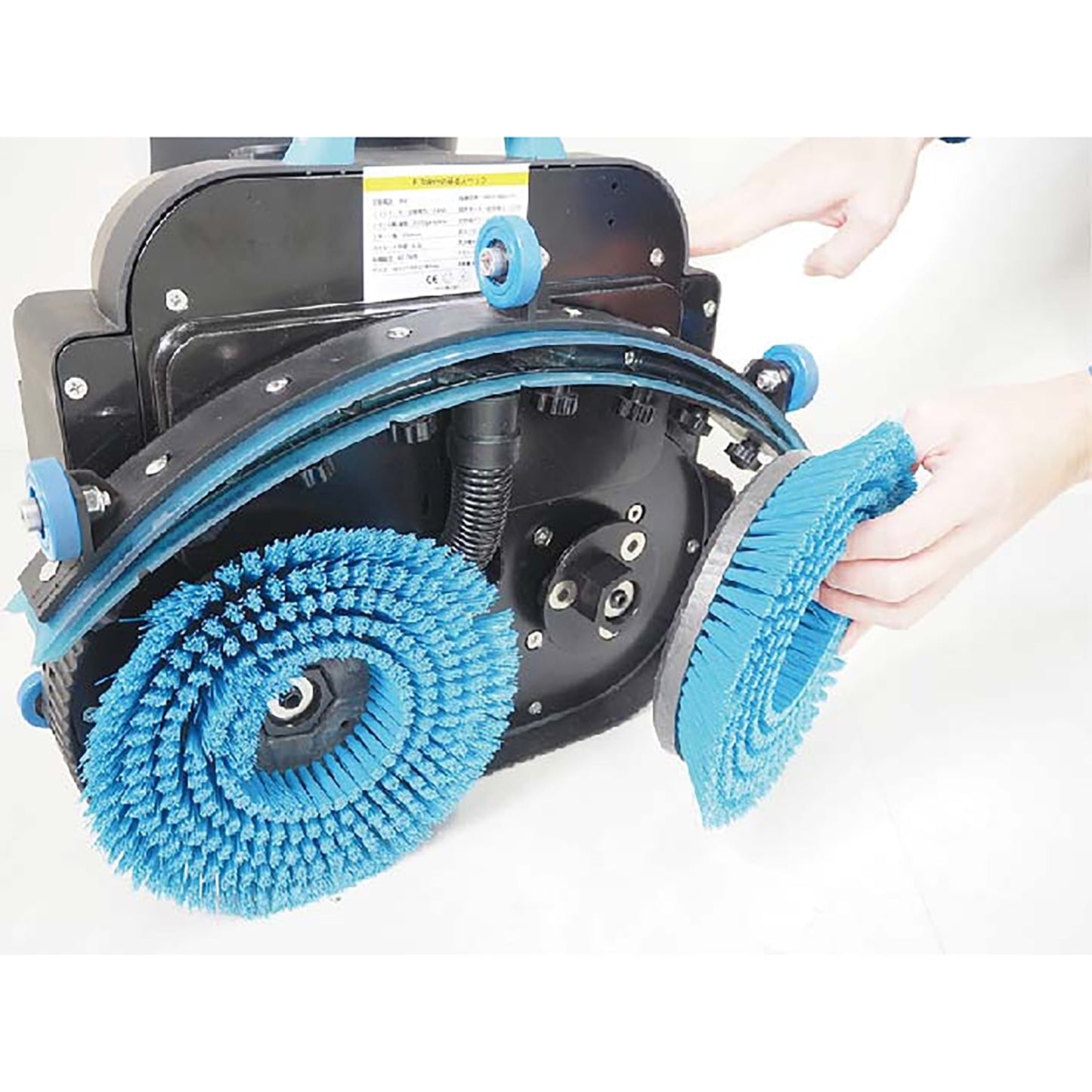Ｅ－ＴＯＬＥＲＥ　ＰＯＷＥＲ（イートレールパワー）　小型自動床洗浄機