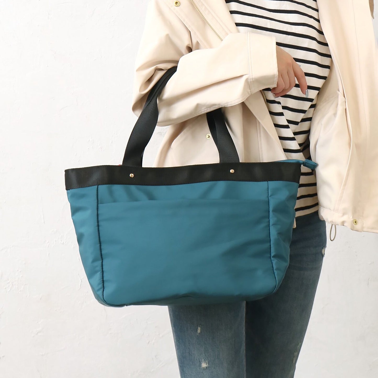 高密度ポリＡ４トート　ＢＫ