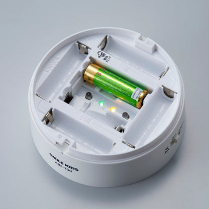 １台４役　乾電池ストッカー