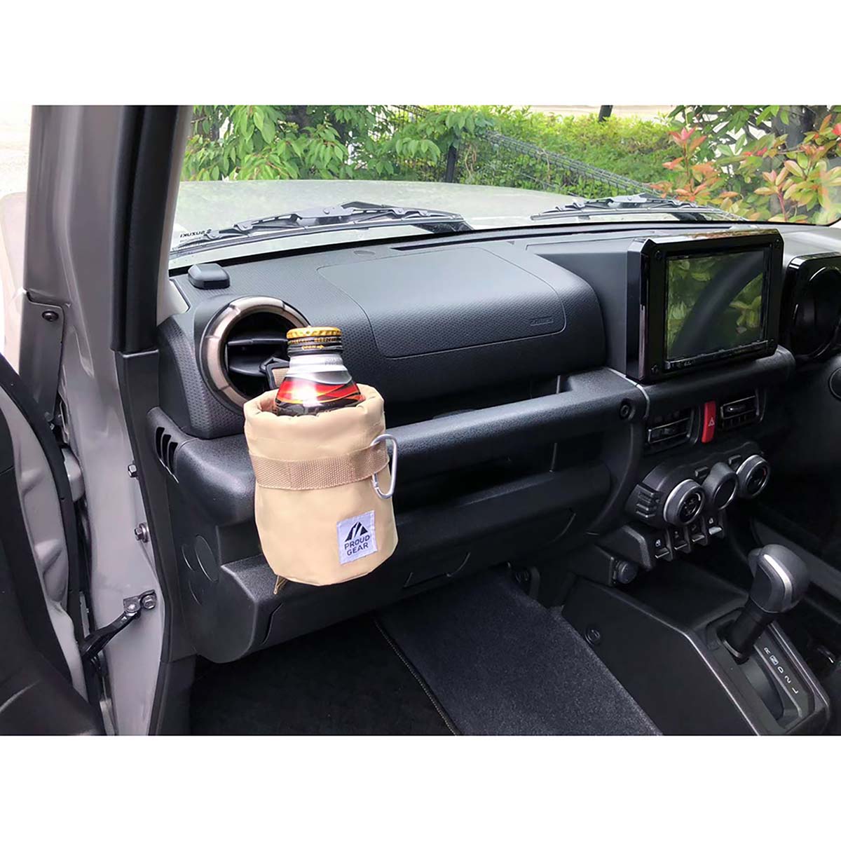 カー用品　プラウドギア　マルチドリンクホルダー
