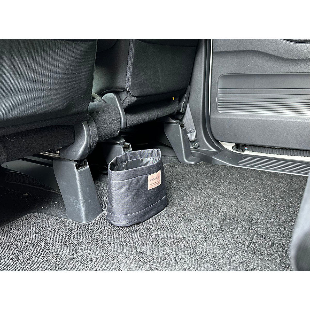 カー用品　ＩＤＥＡ　ＬＡＢ　抗菌消臭ごみ箱　重り入