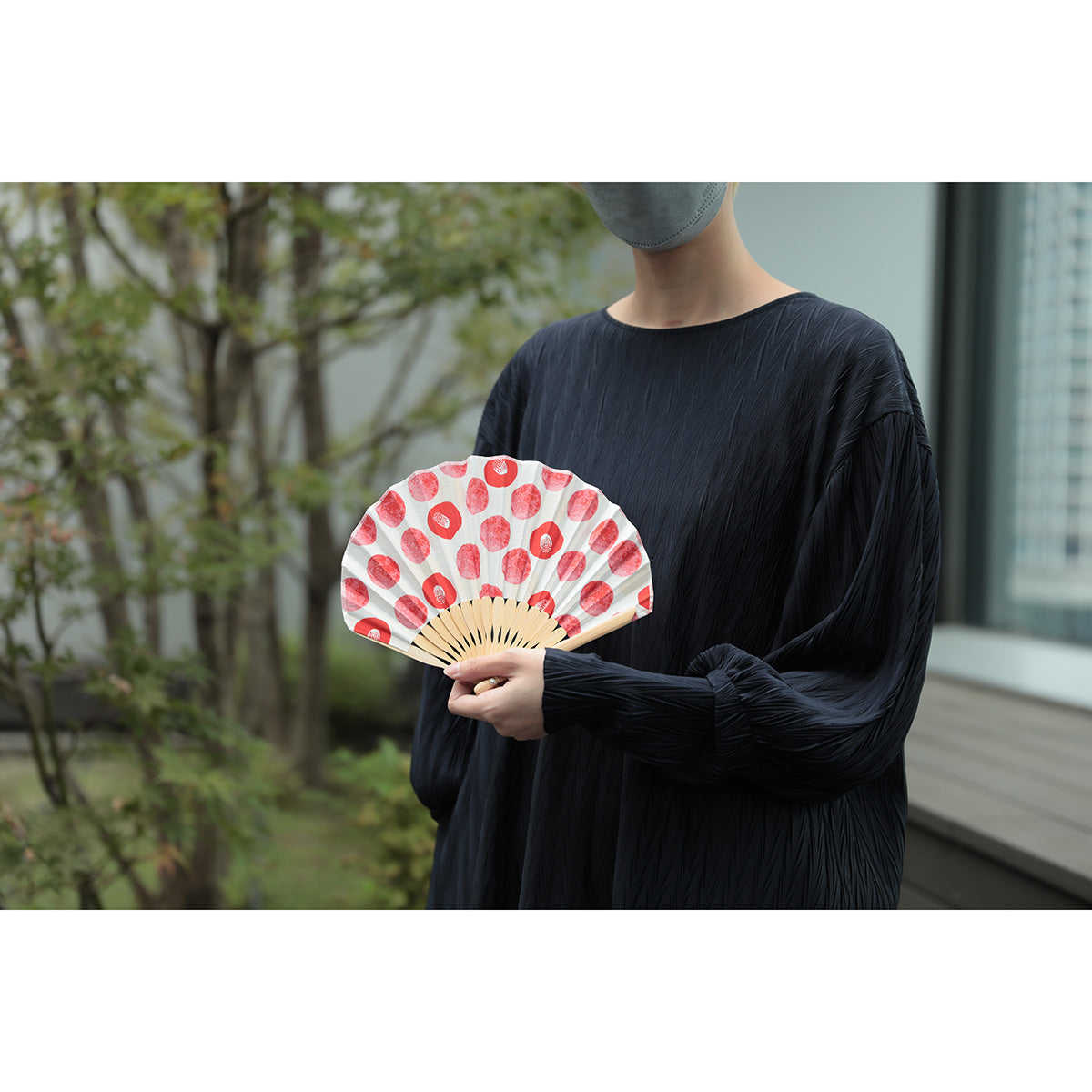 西川庄六　ｓｏｌｅｉｌ扇子　椿