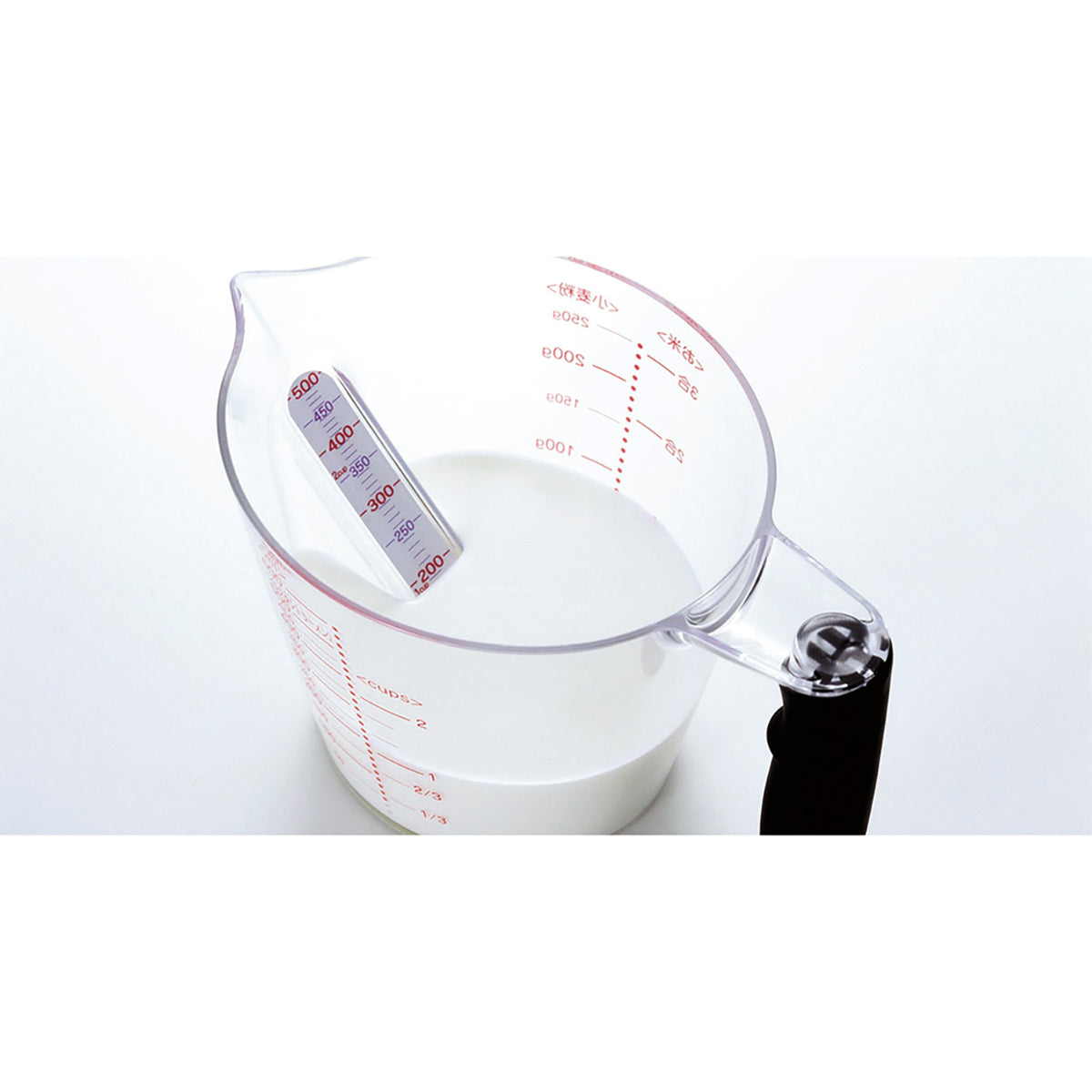 見やすい計量カップ　６００ｍｌ