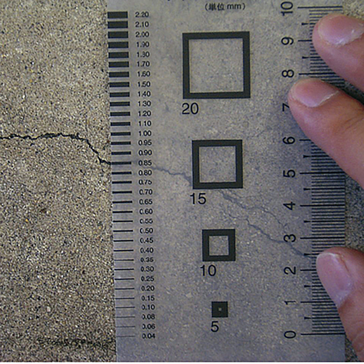 クラックスケール　CRKS　ひび割れ試験機　黒目盛/半透明タイプ　70×120mm