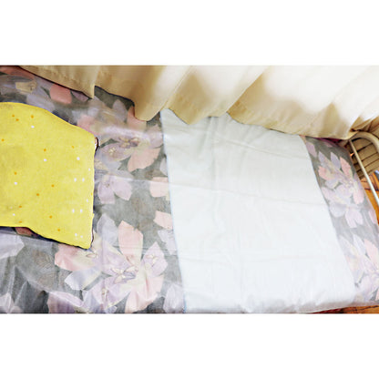 使い捨てシーツ　白　小　10枚入　150×100cm