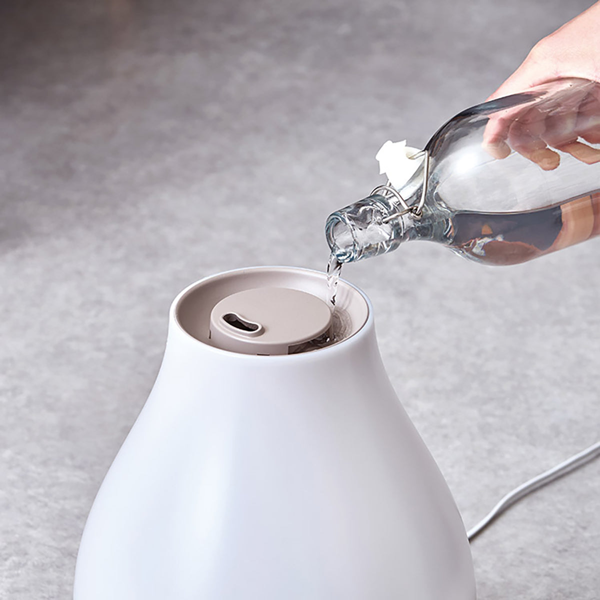 抗菌上部給水ハイブリッド式加湿器　LuLuPure hybrid　ホワイト