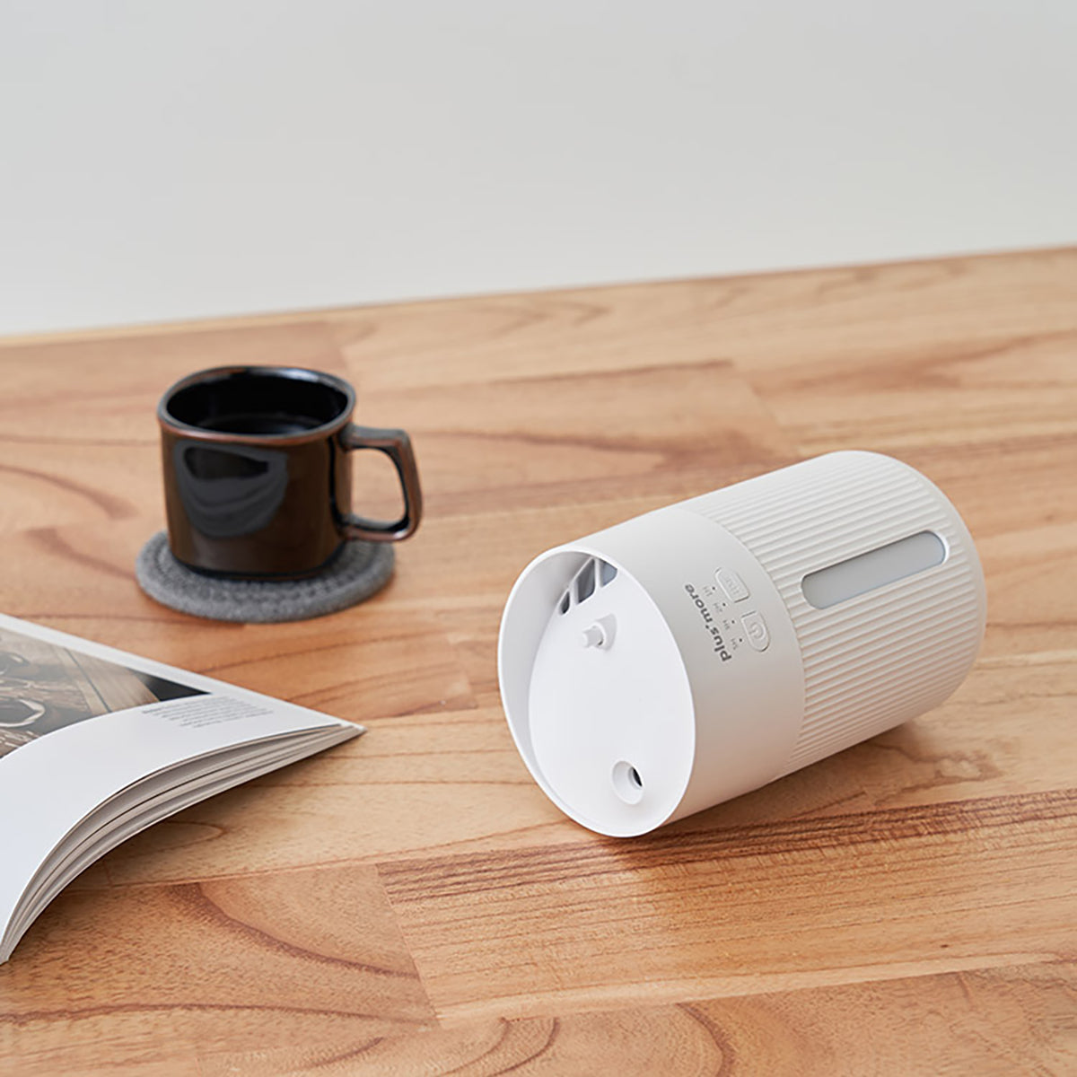 倒れても水がこぼれにくい 充電式コードレス 上部給水 加湿器 ペールレッド