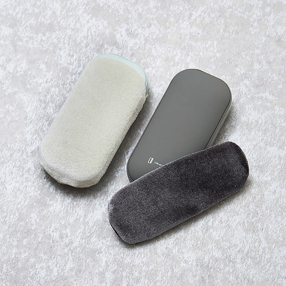 使い捨てないマグマカイロ カバー&モバイルバッテリー機能付 チャコール