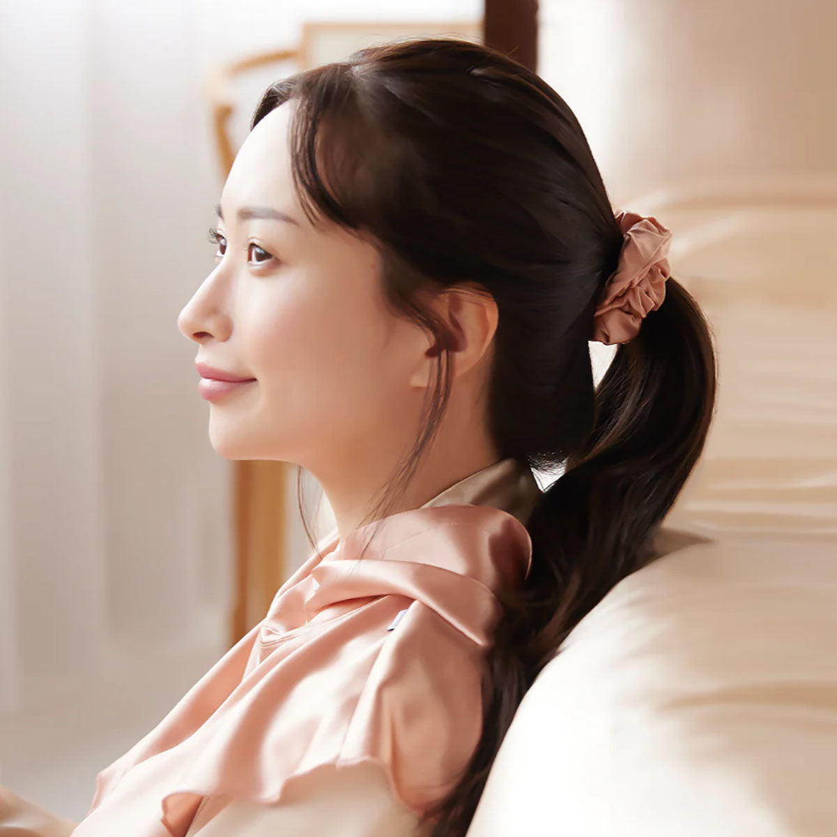 シルク シュシュ ヘアゴム ヘアアクセサリー ネイビー
