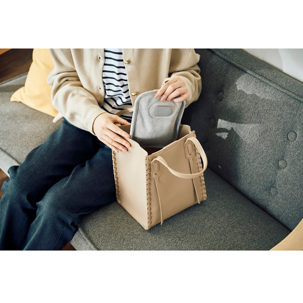 蓄熱式ミニ湯たんぽ mofca mini（モフカ ミニ）　ライトグレー