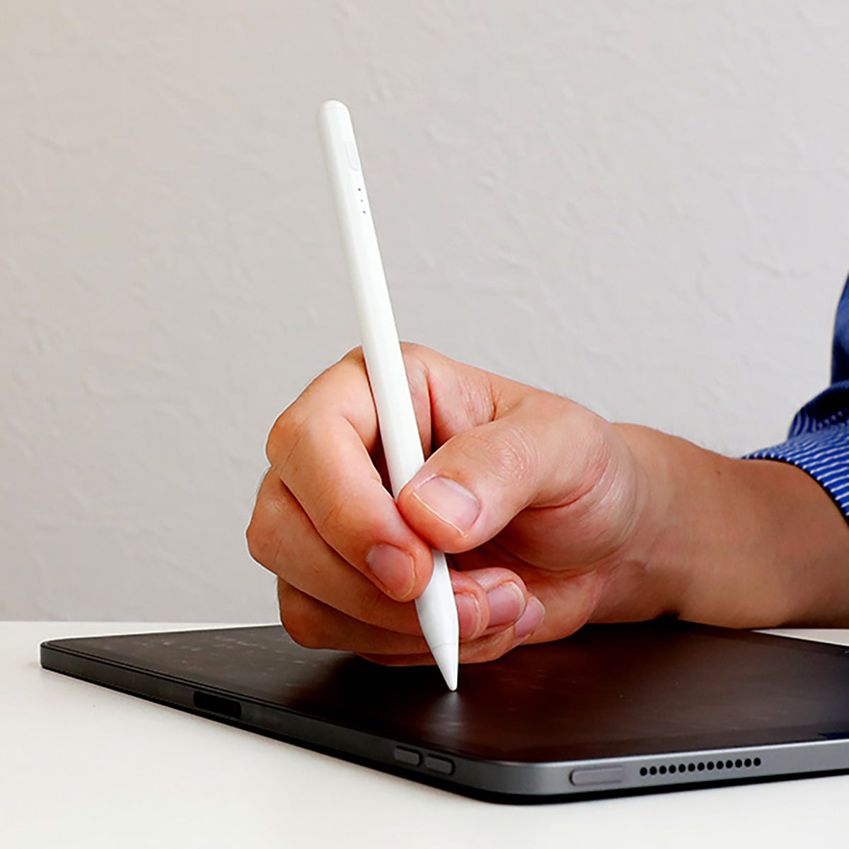 Ipad専用ペン スタイラスペン 充電式 ペン